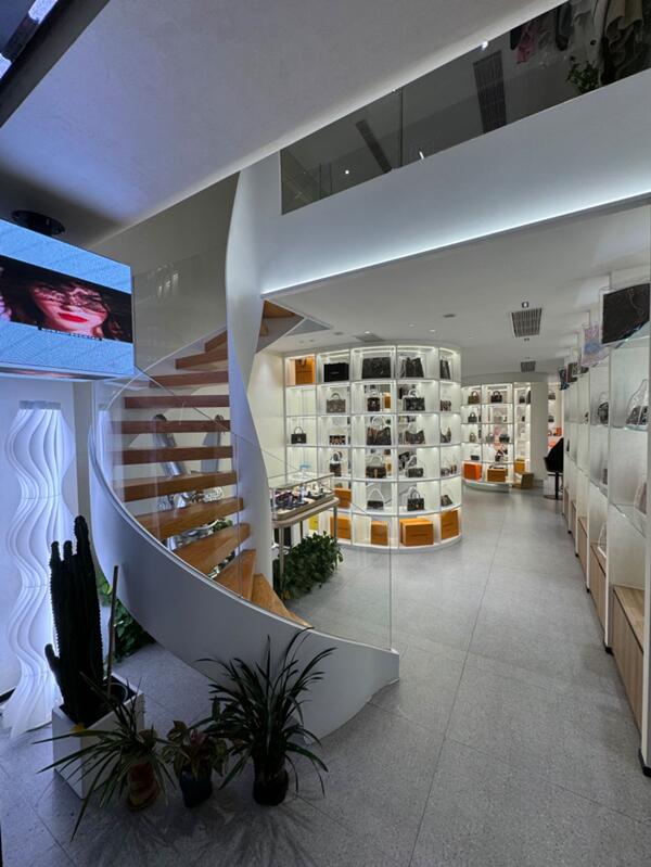 朝阳喀喇沁县回收奢侈品店
